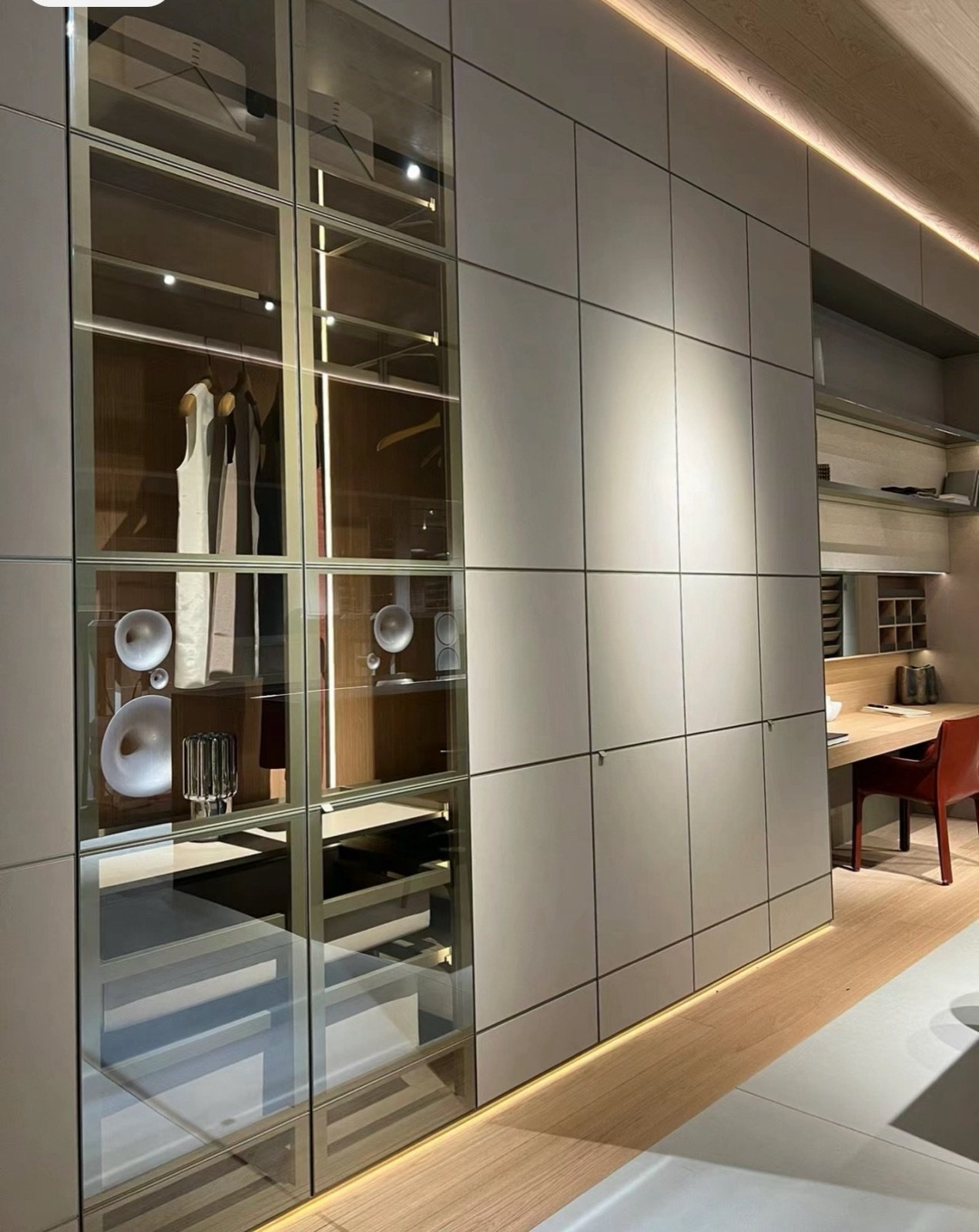 35 kg divider door